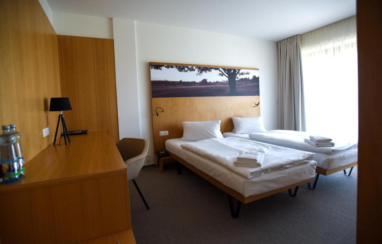 Hotel S-Port Veska Dolany  Zewnętrze zdjęcie