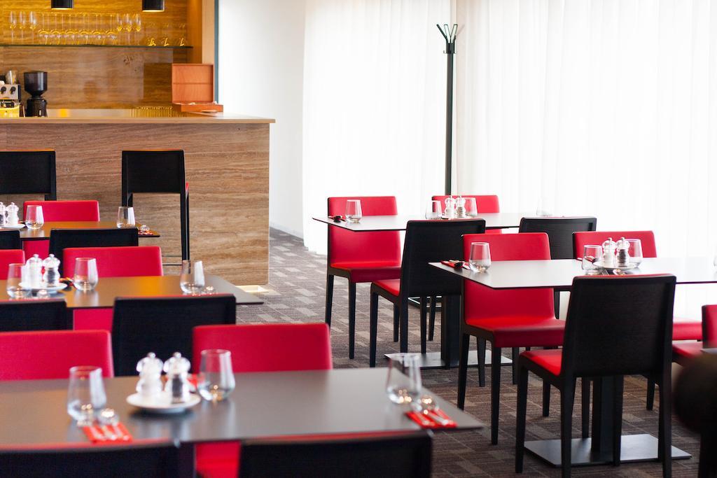 Hotel S-Port Veska Dolany  Zewnętrze zdjęcie